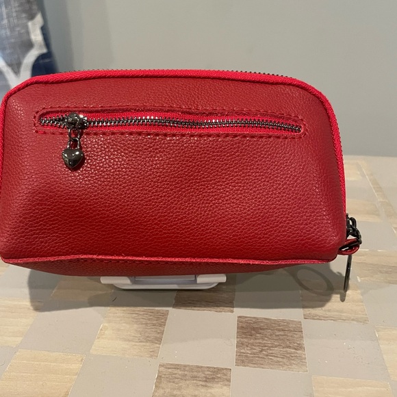 Leather wallet - Picture 1 of 3